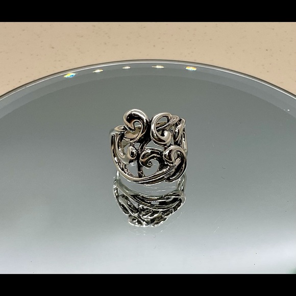Hagit Gorali Sterling Silver Swirling Lines Ring - Picture 8 of 11
